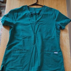 Figs Hunter Green Women's V-Neck Scrub Top